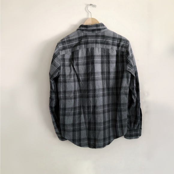 Grey Plaid Flannel Button Up Abercrombie - Picture 2 of 2